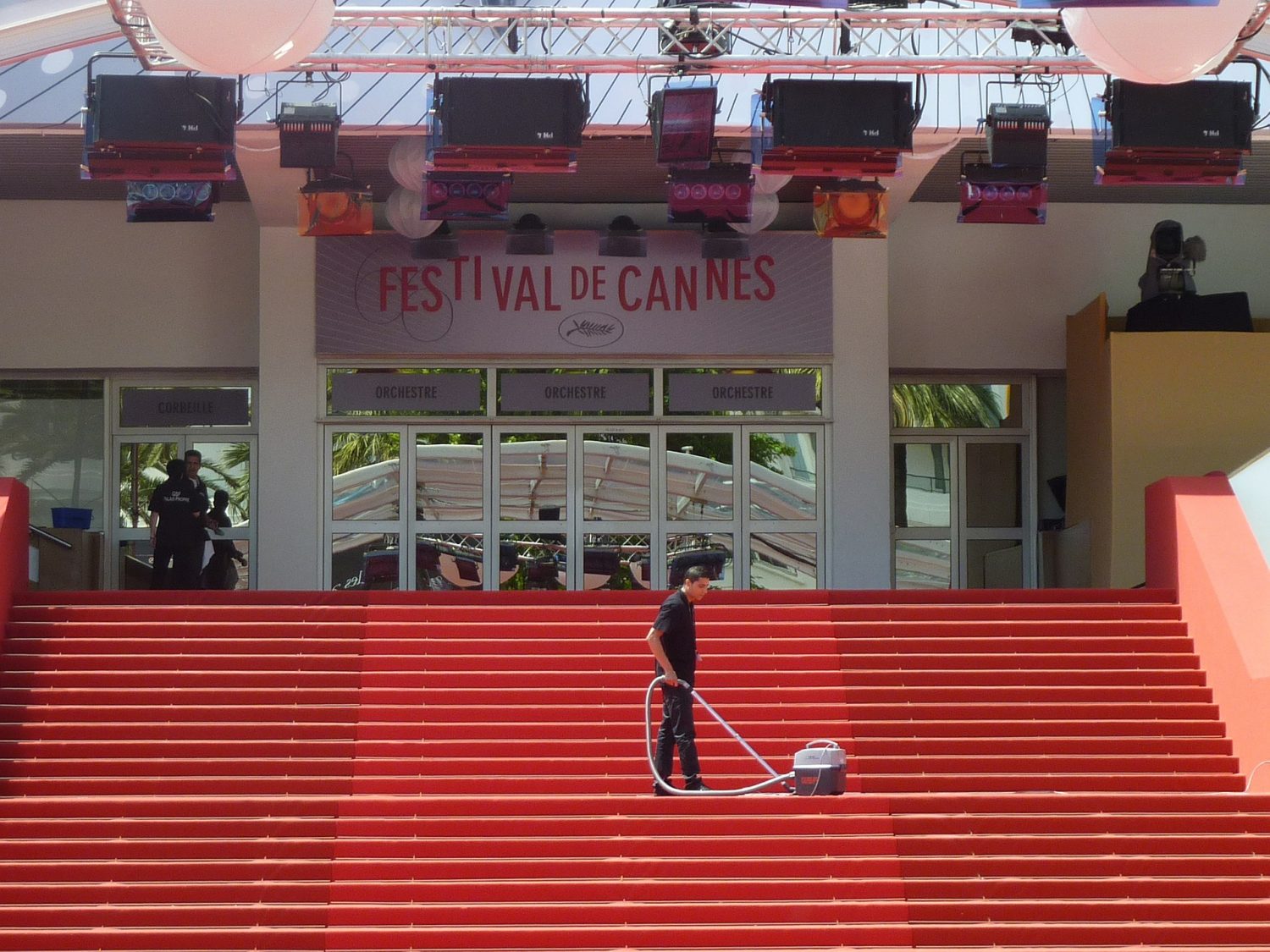 Var Ligger Cannes?