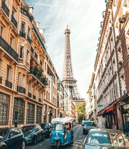 Paris Neighborhood Guide –